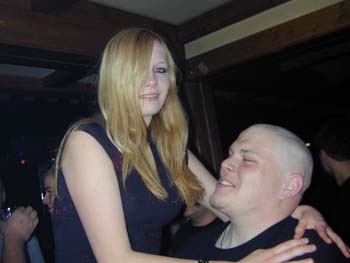 (25)