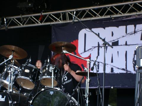 qom230